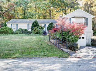 127 Louis Cir, Torrington, CT 06790