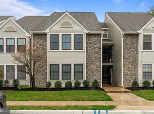 64 Bridgewater Dr, Marlton, NJ 08053