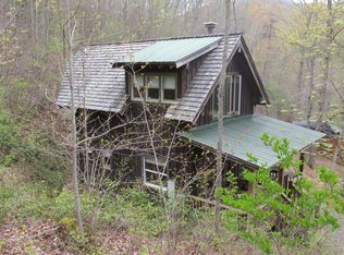 151 Shady Grove Rd, Tuckasegee, NC 28783