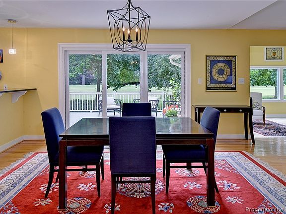 5th image of 677 Fairfax Way