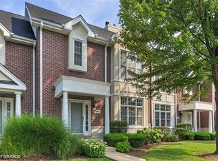 408 Park Ave, Clarendon Hills, IL 60514