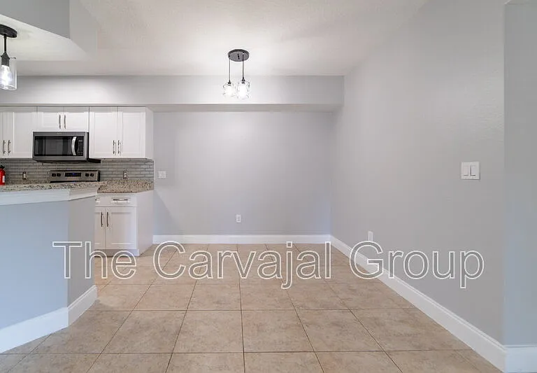725 Crest Pines Dr #417 — Photo 9