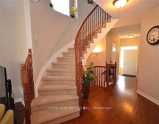 608 Remnor Ave — Photo 2