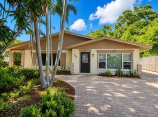 7708 2nd Ave W, Bradenton, FL 34209