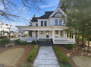 1720 Rugby Ave, College Park, GA 30337