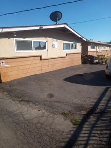 548 105th Ave, Oakland, CA, 94603