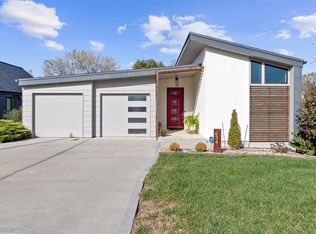634 NE 100th St, Kansas City, MO 64155