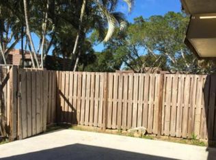 518 5th Ct, Palm Beach Gardens, FL 33410