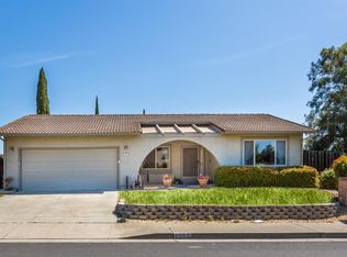 1604 Foothill Pl, Fairfield, CA 94534