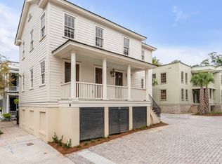 6 Gadsden St, Charleston, SC 29401