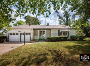 615 Crestview Dr, Junction City, KS 66441