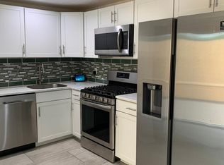 1713 Gabaldon Rd NW #B, Albuquerque, NM 87104