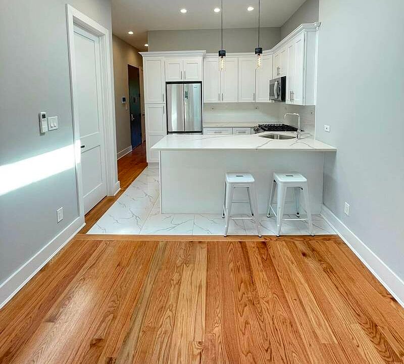 1st image of 490 Chauncey St #B