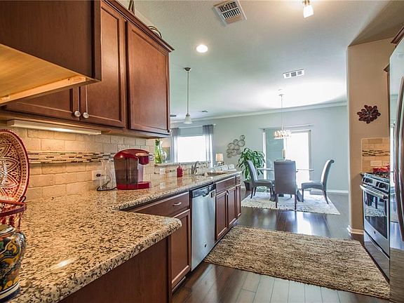 3rd image of 1620 Bryant Dr Unit 2503
