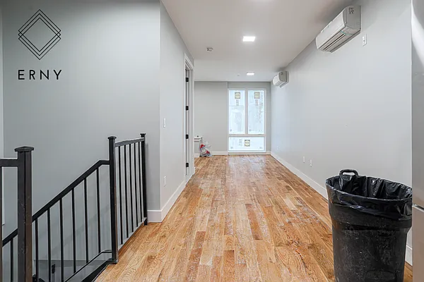 Rented by ERNY LLC | media 2