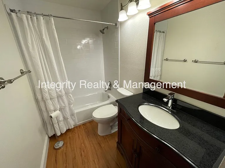 7777 S Steele St — Photo 19
