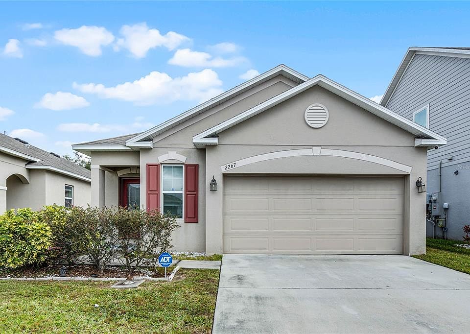 1st image of 2267 CANYON BREEZE AVENUE