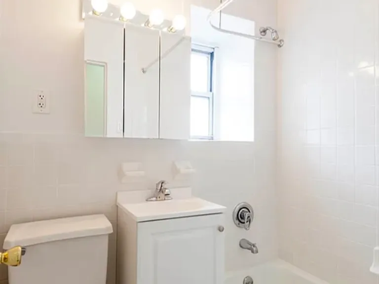 440 E 85th St #6J — Photo 3