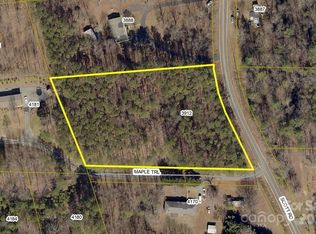 3912 Scott Rd, Morganton, NC 28655