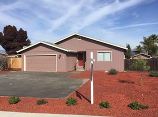 6 Calabasas Rd, Freedom, CA 95019