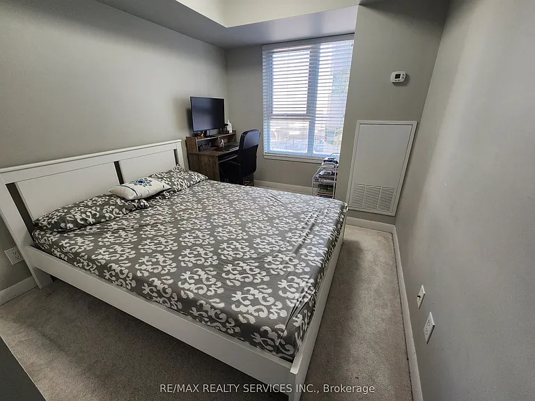 25 Town Centre Ct #1002 — Photo 14