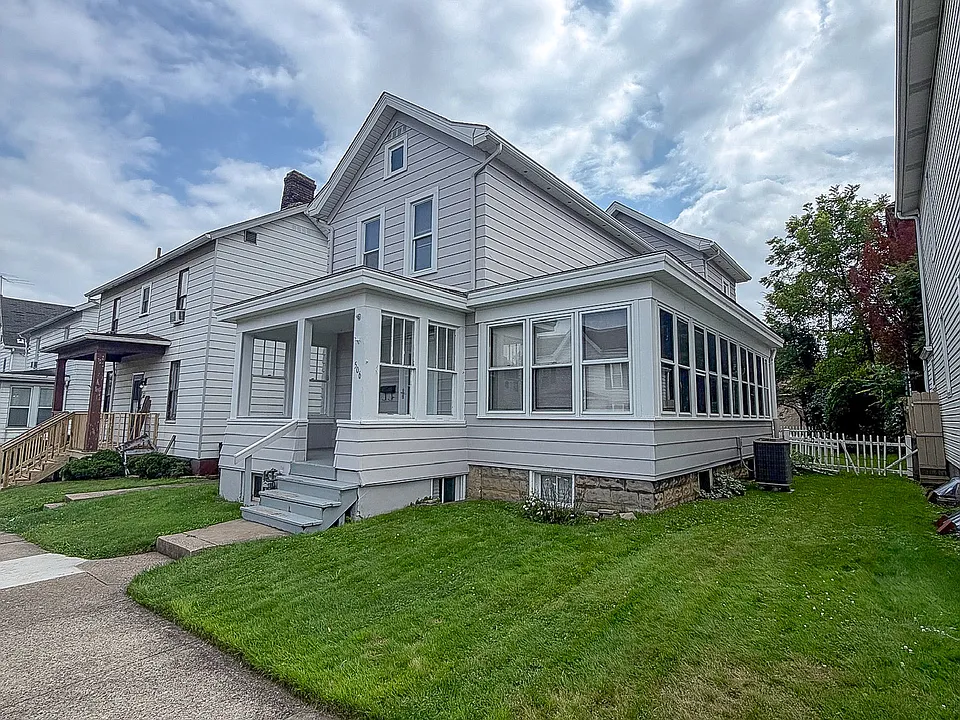 506 Locust St
