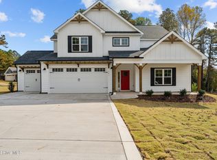 501 Belcroft Dr, Carthage, NC 28327