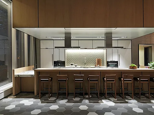 Sold by Extell Marketing Group | media 40