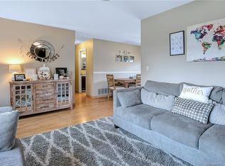 86 Pleasant View Rd, Derby, CT 06418