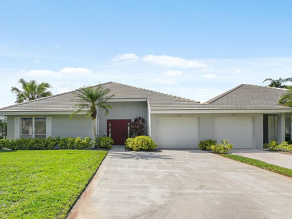 4th image of 2666 SW Westlake Circle