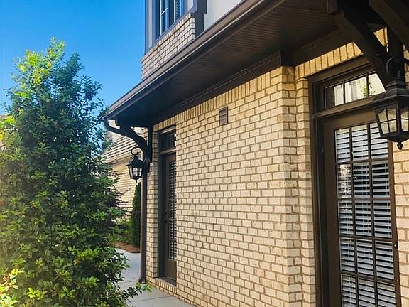 4th image of 5580 Northridge Cir