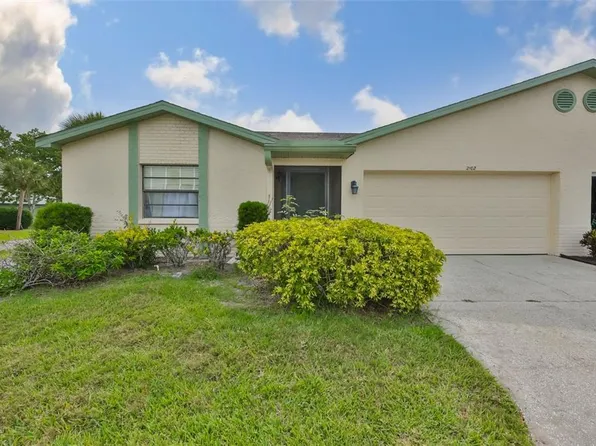2102 Harringay St #449, Sun City Center, FL 33573