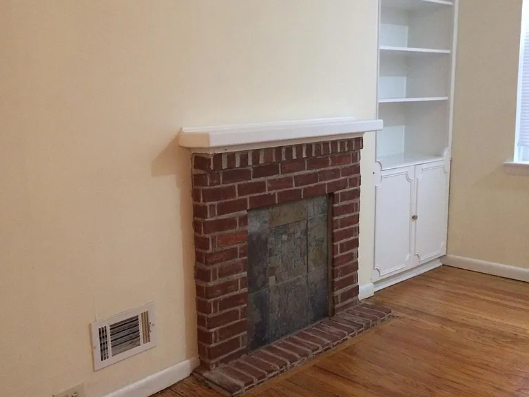 212 N Clarion St — Photo 7