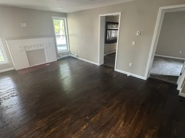 603 E Maumee St APT 1, Adrian, MI 49221