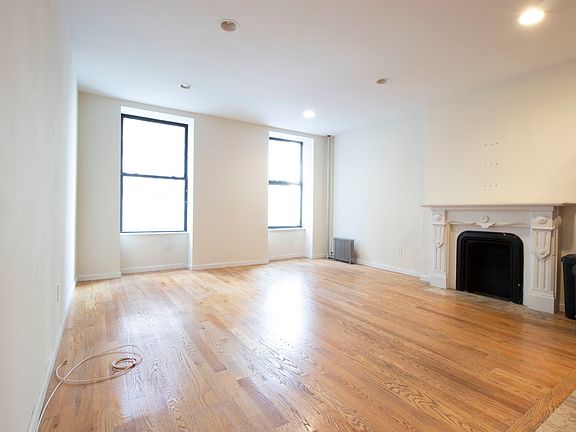 4th image of 179 Madison Ave #4