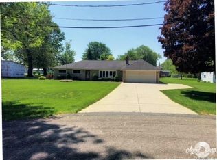 1150 Jarrett Dr, Lewiston, NY 14092