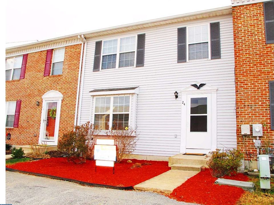 1st image of 24 Pepperwood Ln