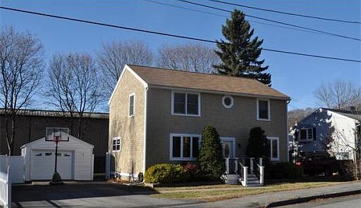 1st image of 28 Marina Dr
