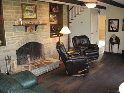4th image of 8392 Otterbein Trl NW