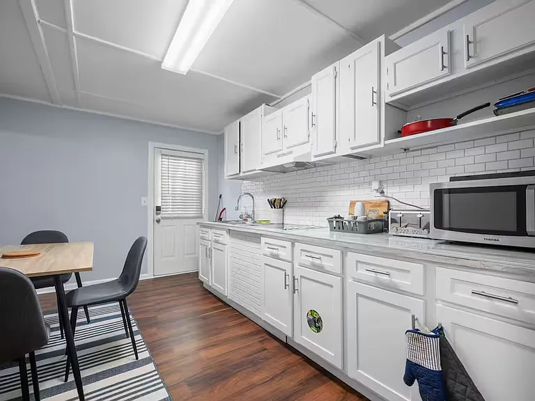 493 Greg Dr SW — Photo 30