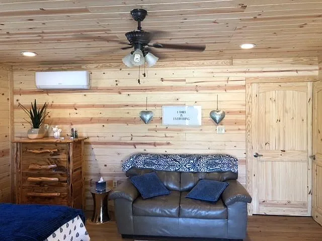 4279 Junction Hwy #B — Photo 3