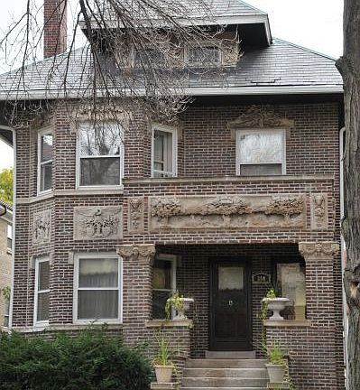 Front/Entrance