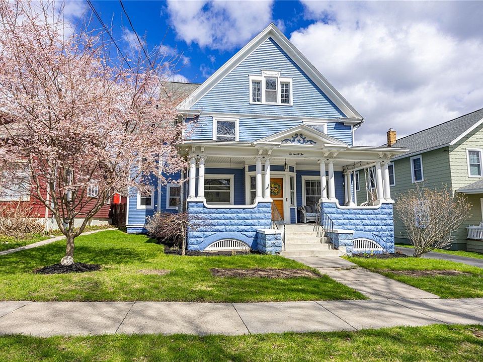 1st image of 222 William St