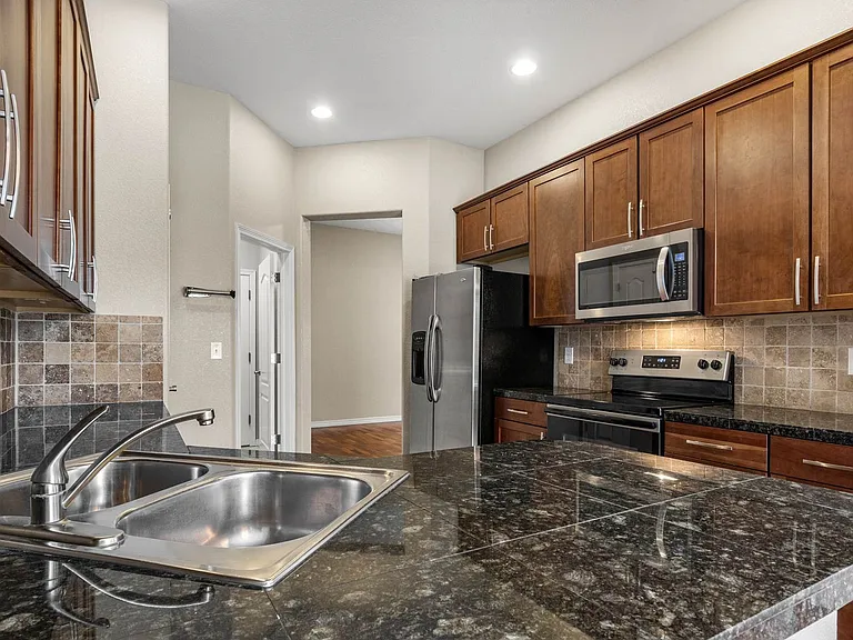 11830 E Fair Ave — Photo 9