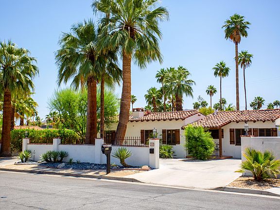 2nd image of 207 E Palo Verde Ave