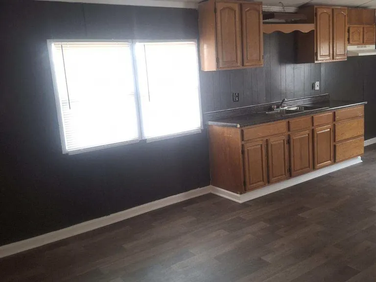 201 Corbett St #21 — Photo 8