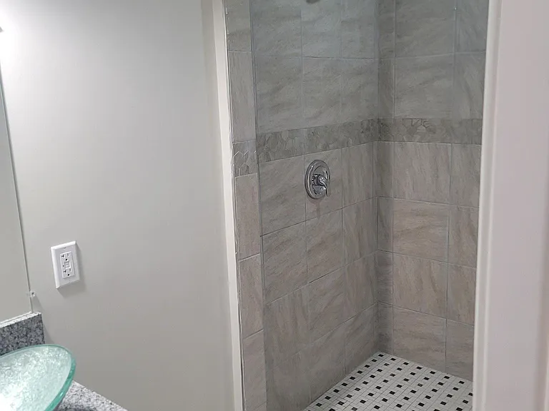 6942 Knollwood Dr — Photo 14