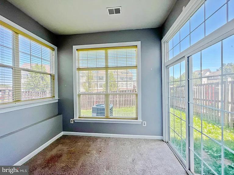8118 Rainwater Cir — Photo 20
