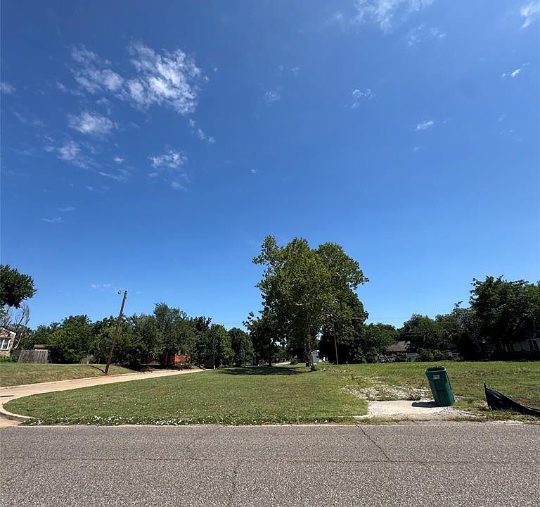 1st image of 1935 NW 27th St Lot 350 & 1/2-352