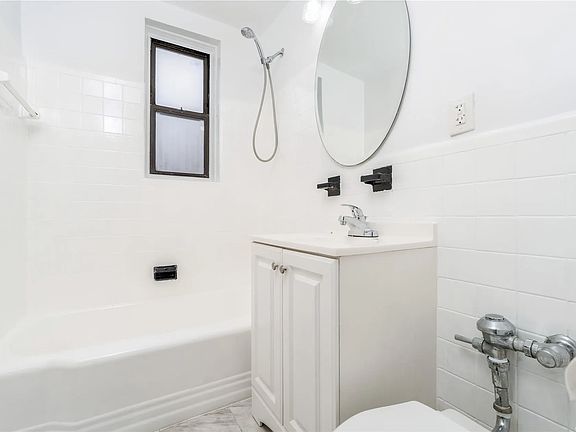5th image of 88-30 181st St #F1